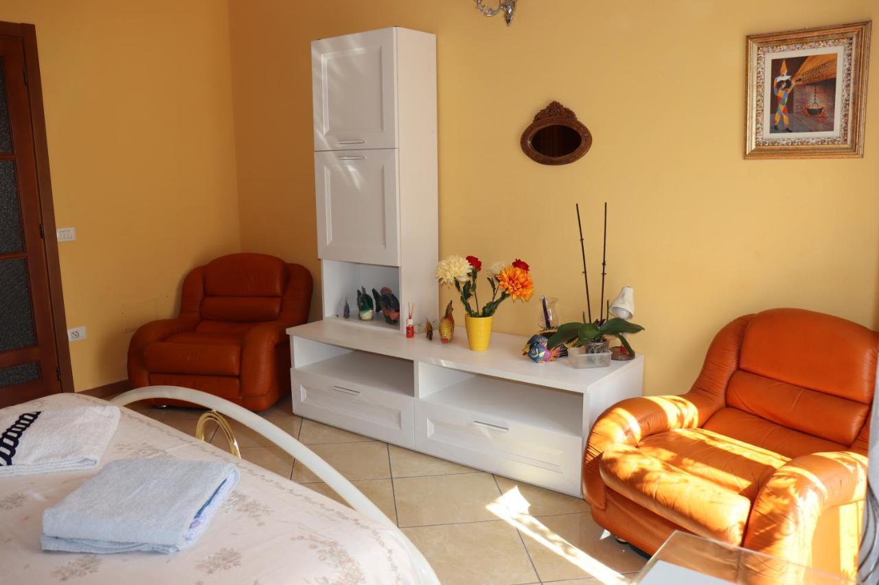 Casa Andreea Vicino Al Centro Di Olbia Iun R5904 Daire Dış mekan fotoğraf