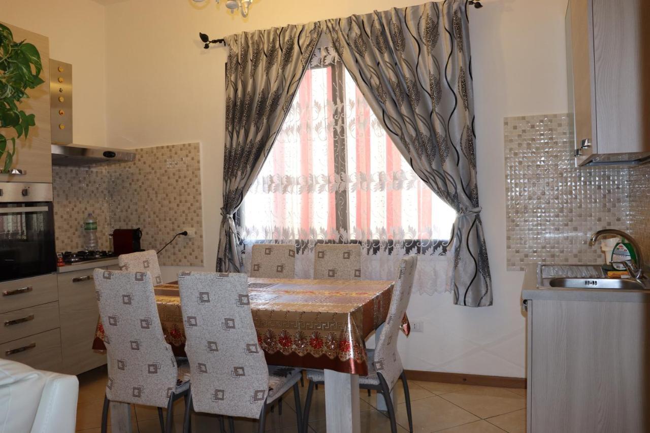 Casa Andreea Vicino Al Centro Di Olbia Iun R5904 Daire Dış mekan fotoğraf
